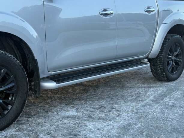 nissan-navara-diesel-2019-big-13