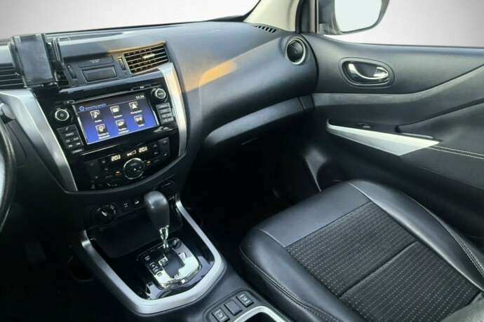 nissan-navara-diesel-2019-big-45
