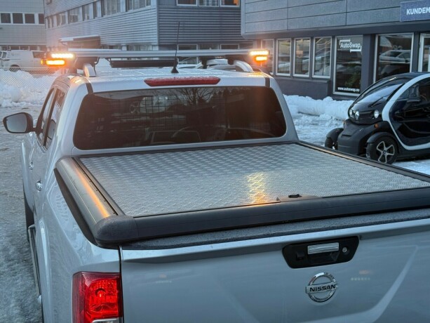 nissan-navara-diesel-2019-big-18