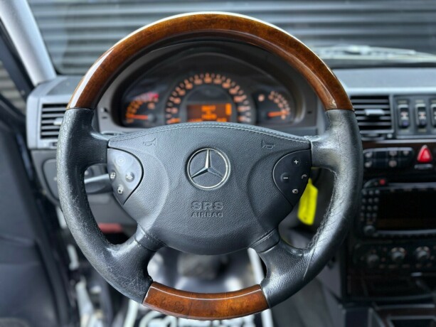 mercedes-benz-gel228ndewagen-bensin-2004-big-12