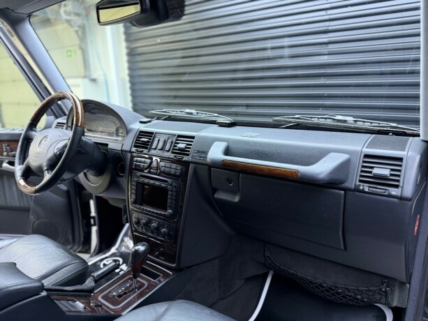 mercedes-benz-gel228ndewagen-bensin-2004-big-10