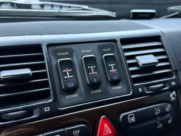 mercedes-benz-gel228ndewagen-bensin-2004-big-15