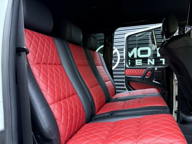 mercedes-benz-g63-bensin-2015-big-56