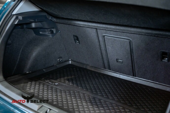 volkswagen-golf-elektrisitet-2018-big-9