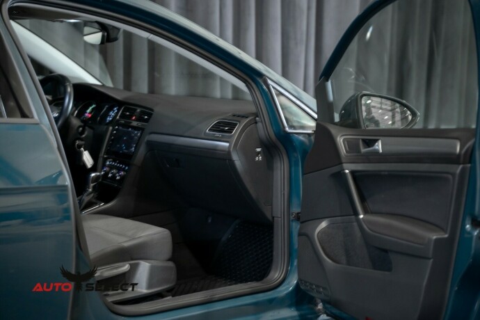 volkswagen-golf-elektrisitet-2018-big-13