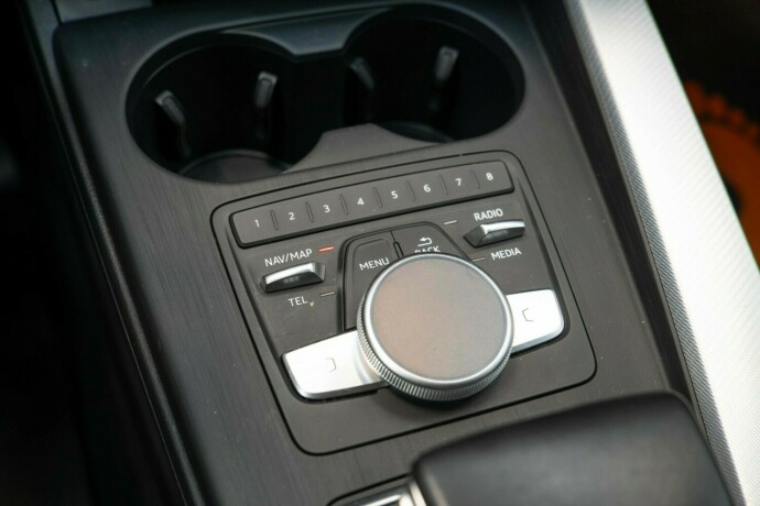 audi-a4-elektrisitetbensin-2019-big-18