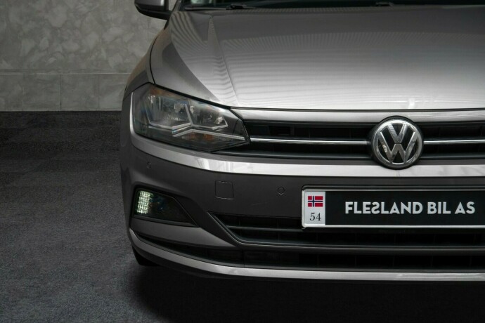 volkswagen-polo-bensin-2018-big-3