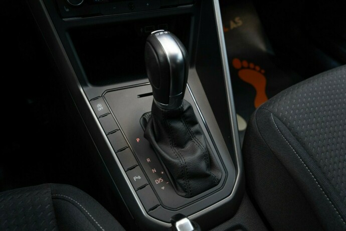 volkswagen-polo-bensin-2018-big-15