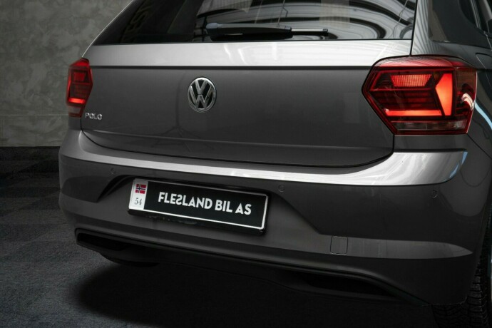 volkswagen-polo-bensin-2018-big-5