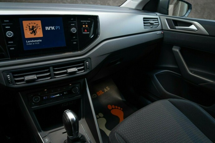 volkswagen-polo-bensin-2018-big-14