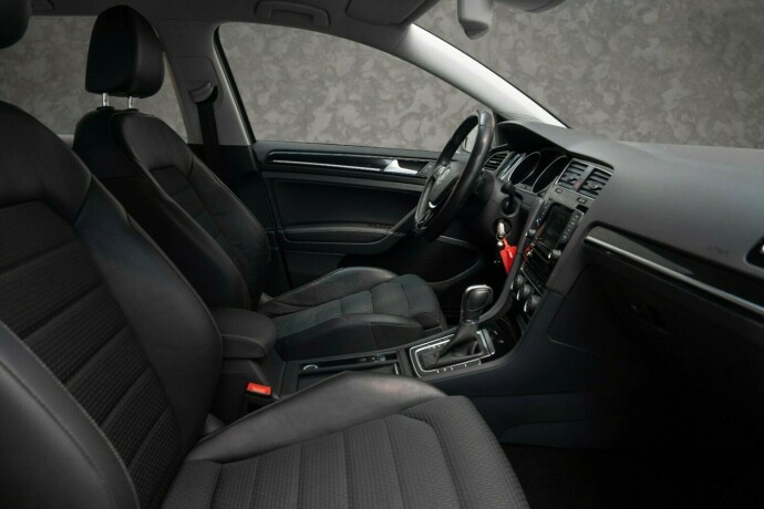 volkswagen-golf-bensin-2014-big-25