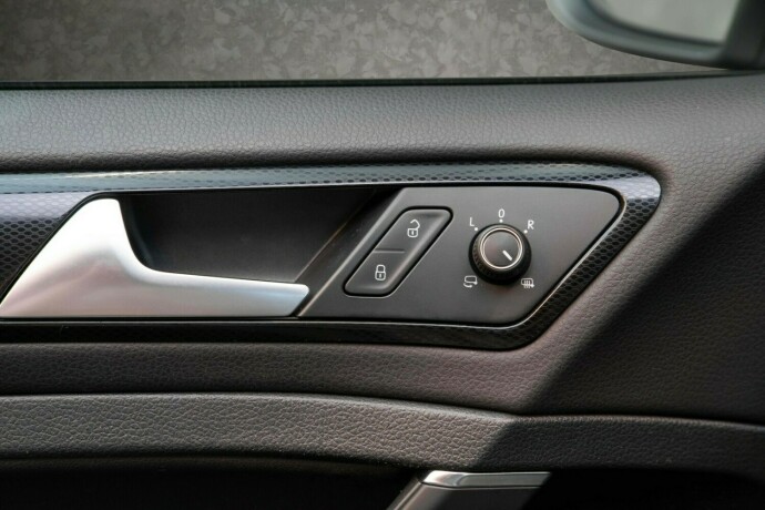 volkswagen-golf-bensin-2014-big-20