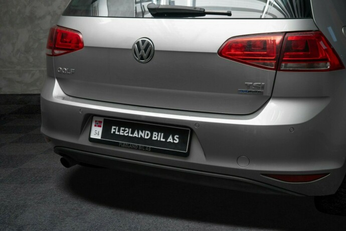 volkswagen-golf-bensin-2014-big-8