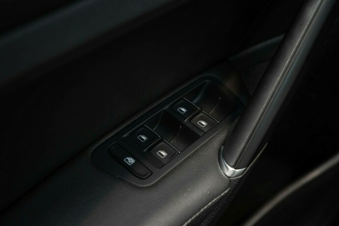 volkswagen-golf-bensin-2014-big-19