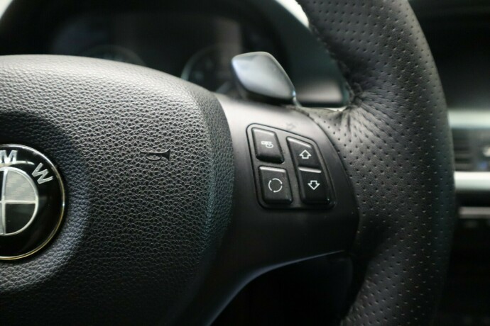 bmw-3-serie-bensin-2008-big-18