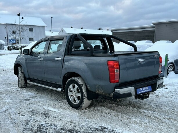 isuzu-d-max-diesel-2012-big-5