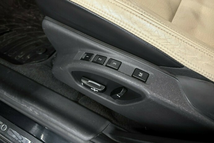 volvo-s60-diesel-2011-big-12