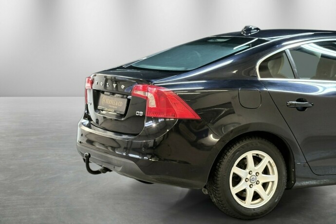 volvo-s60-diesel-2011-big-7