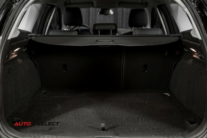 ford-focus-bensin-2012-big-8