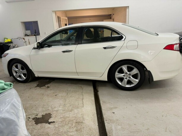 honda-accord-bensin-2010-big-2