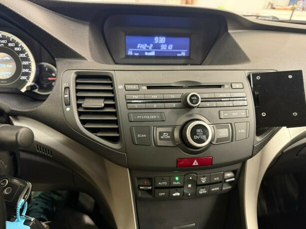 honda-accord-bensin-2010-big-10