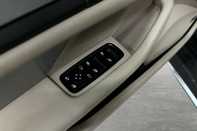 porsche-taycan-cross-turismo-elektrisitet-2022-big-13