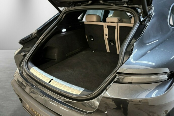 porsche-taycan-cross-turismo-elektrisitet-2022-big-10