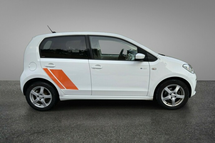 volkswagen-up-elektrisitet-2014-big-3