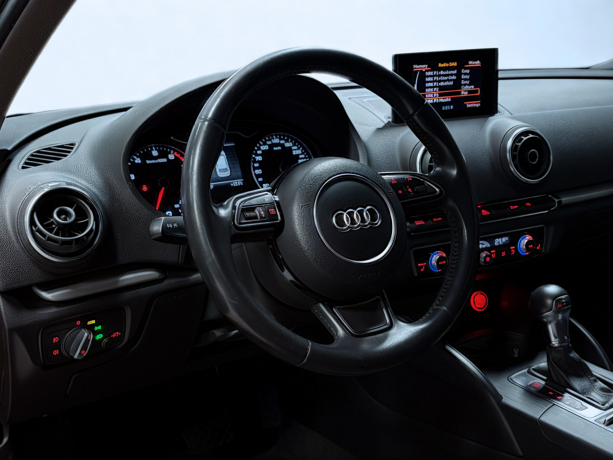 audi-a3-bensin-2014-big-17