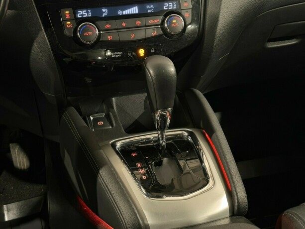 nissan-qashqai-bensin-2016-big-23