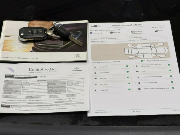 peugeot-208-bensin-2014-big-22