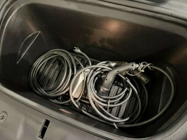 tesla-model-y-elektrisitet-2021-big-15