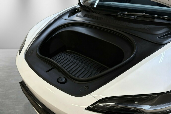 tesla-model-3-elektrisitet-2024-big-14