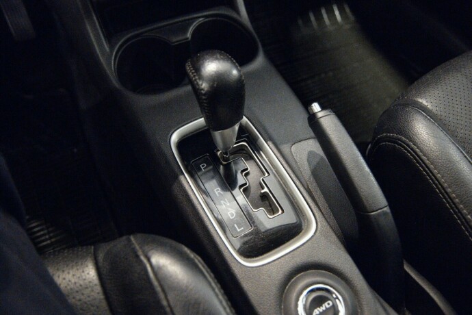 mitsubishi-outlander-diesel-2014-big-12