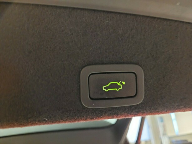 volvo-xc-60-diesel-2017-big-26