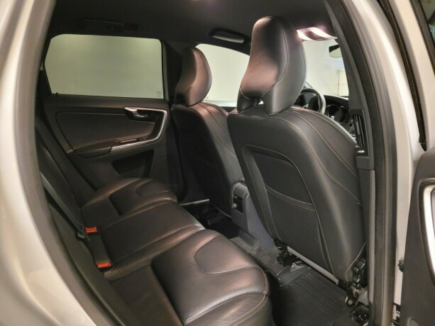 volvo-xc-60-diesel-2017-big-19