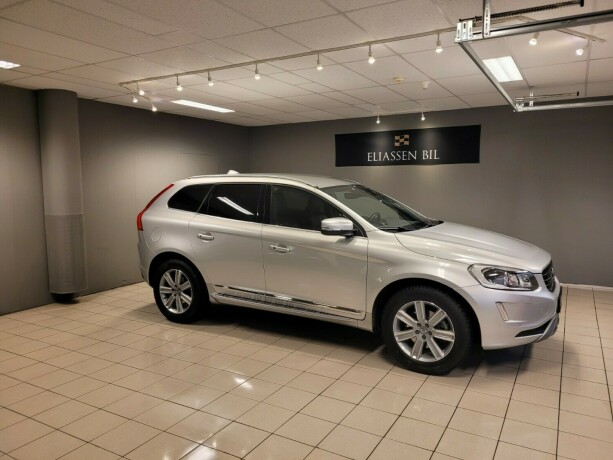 volvo-xc-60-diesel-2017-big-3
