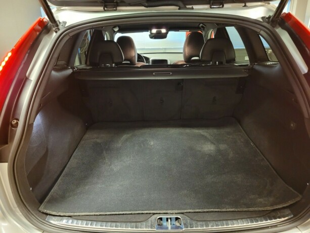 volvo-xc-60-diesel-2017-big-25