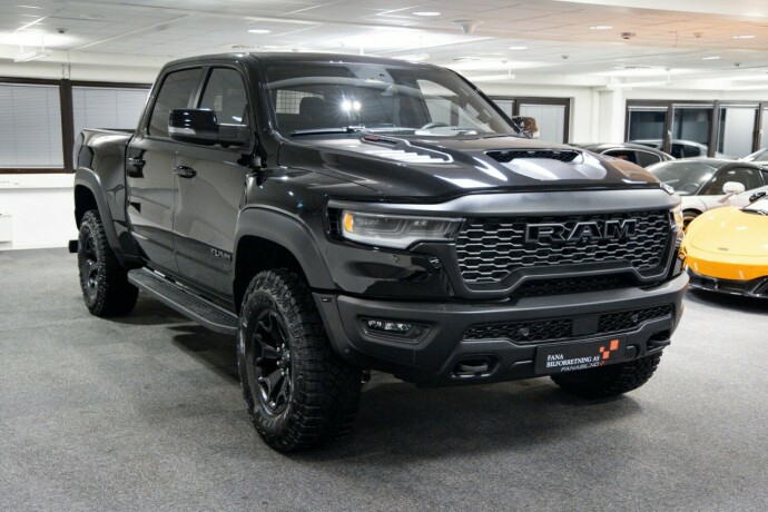 ram-1500-bensin-2025-big-4