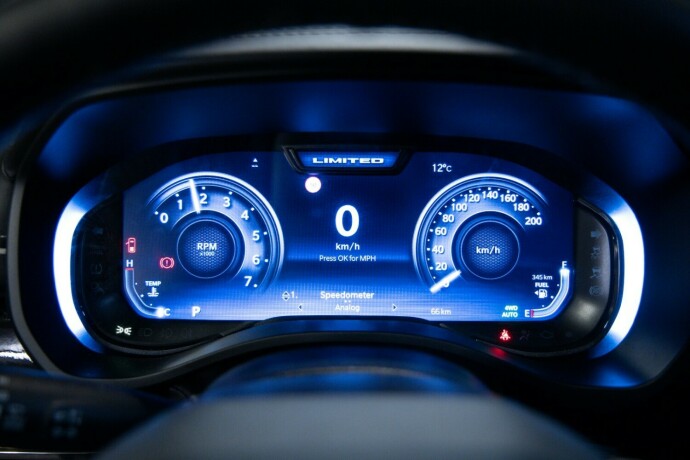 ram-1500-bensin-2025-big-9