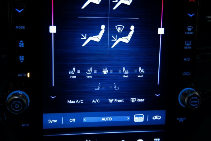 ram-1500-bensin-2025-big-10