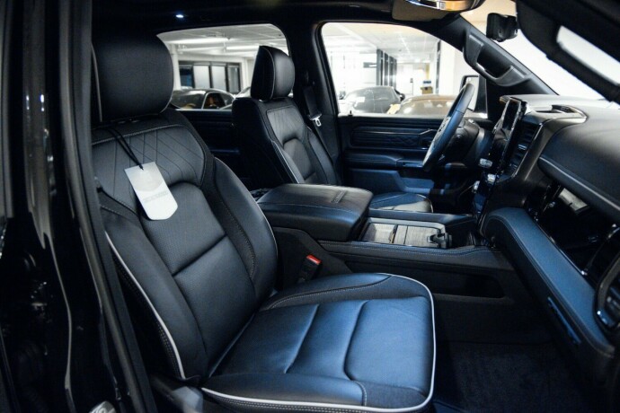 ram-1500-bensin-2025-big-8