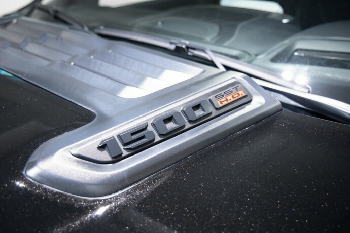 ram-1500-bensin-2025-big-21