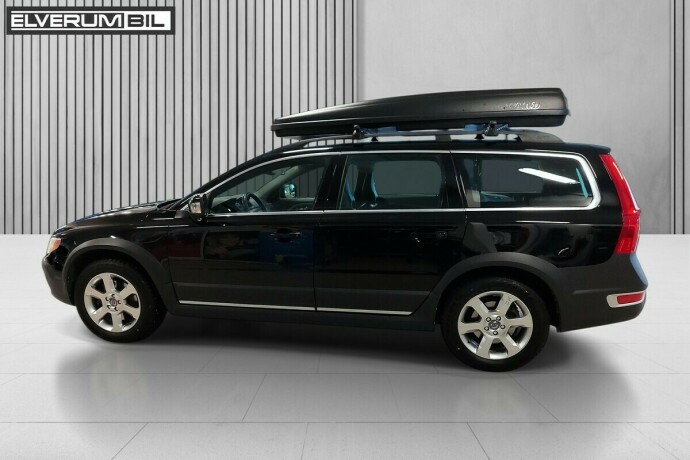 volvo-xc-70-diesel-2011-big-12