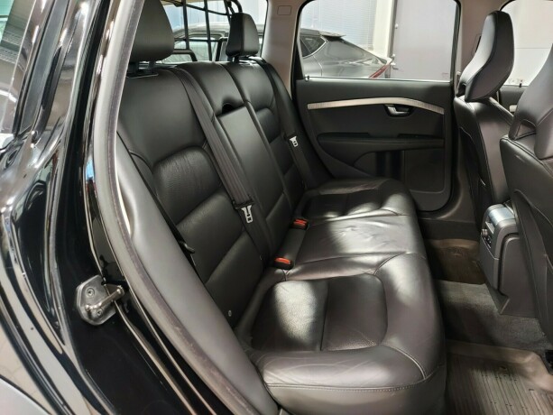 volvo-xc-70-diesel-2011-big-23