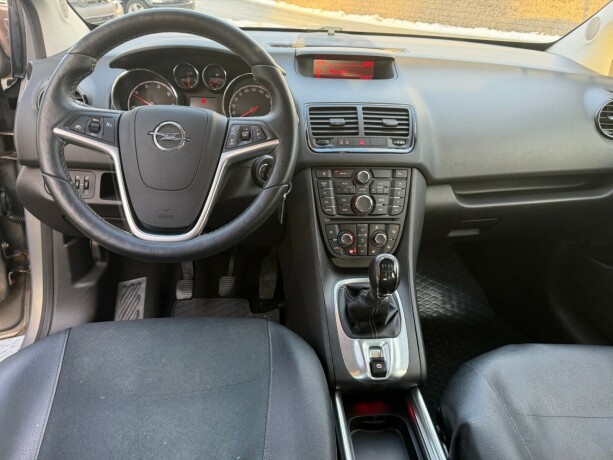 opel-meriva-diesel-2013-big-7