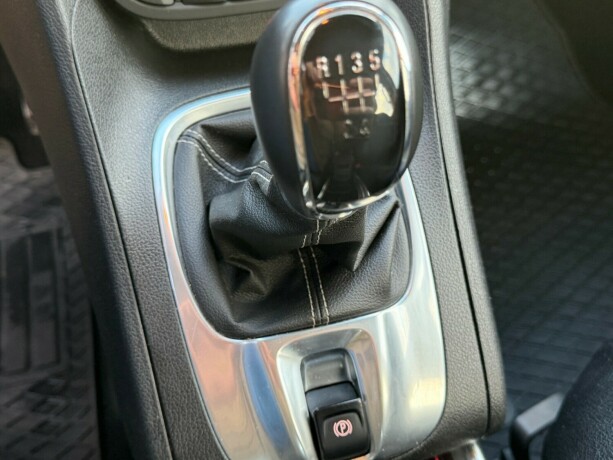 opel-meriva-diesel-2013-big-9