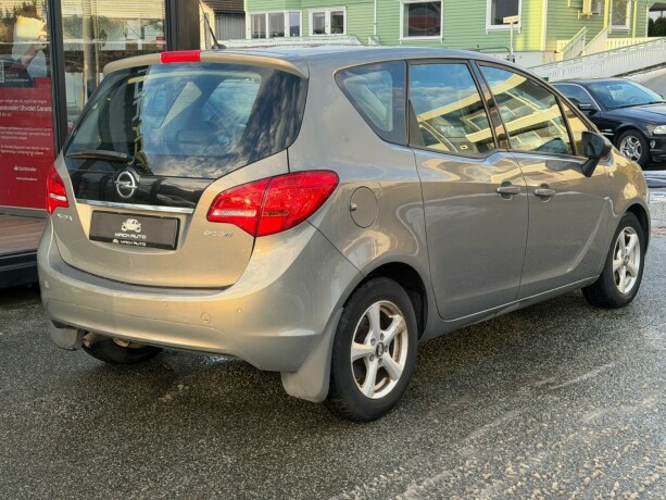 opel-meriva-diesel-2013-big-3