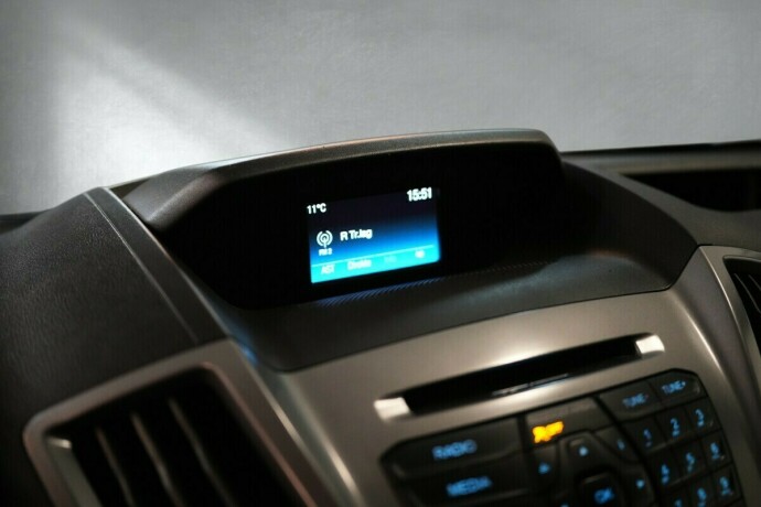 ford-transit-diesel-2019-big-13