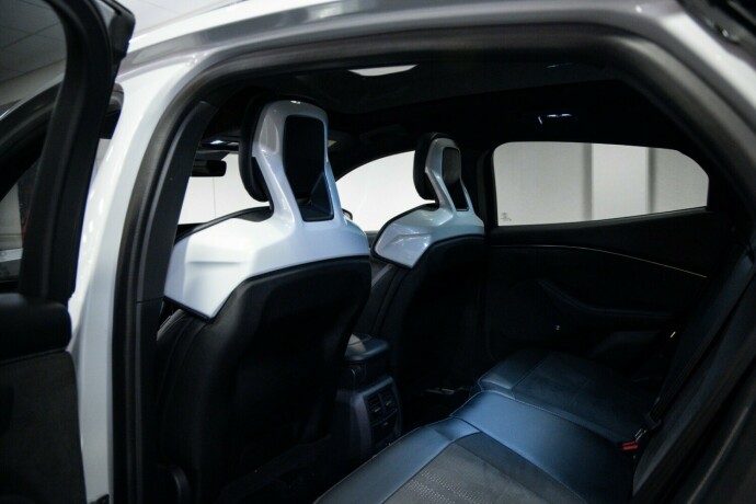 ford-mustang-mach-e-elektrisitet-2022-big-6